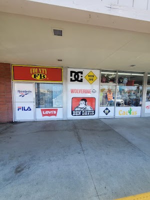 Zak’s Clothing & Uniform